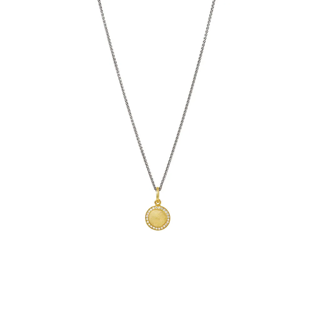 14 Karat Yellow Gold TALANA disc Pendant with Round Diamonds
