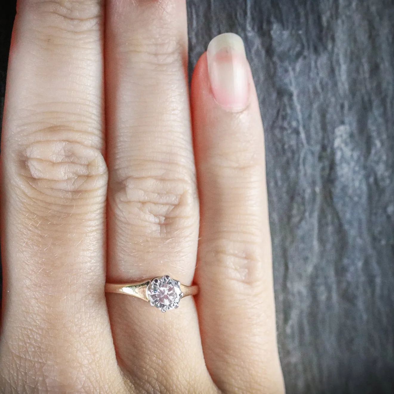 Antique Victorian Diamond Engagement Ring Circa 1900 18Ct Gold 0.70Ct