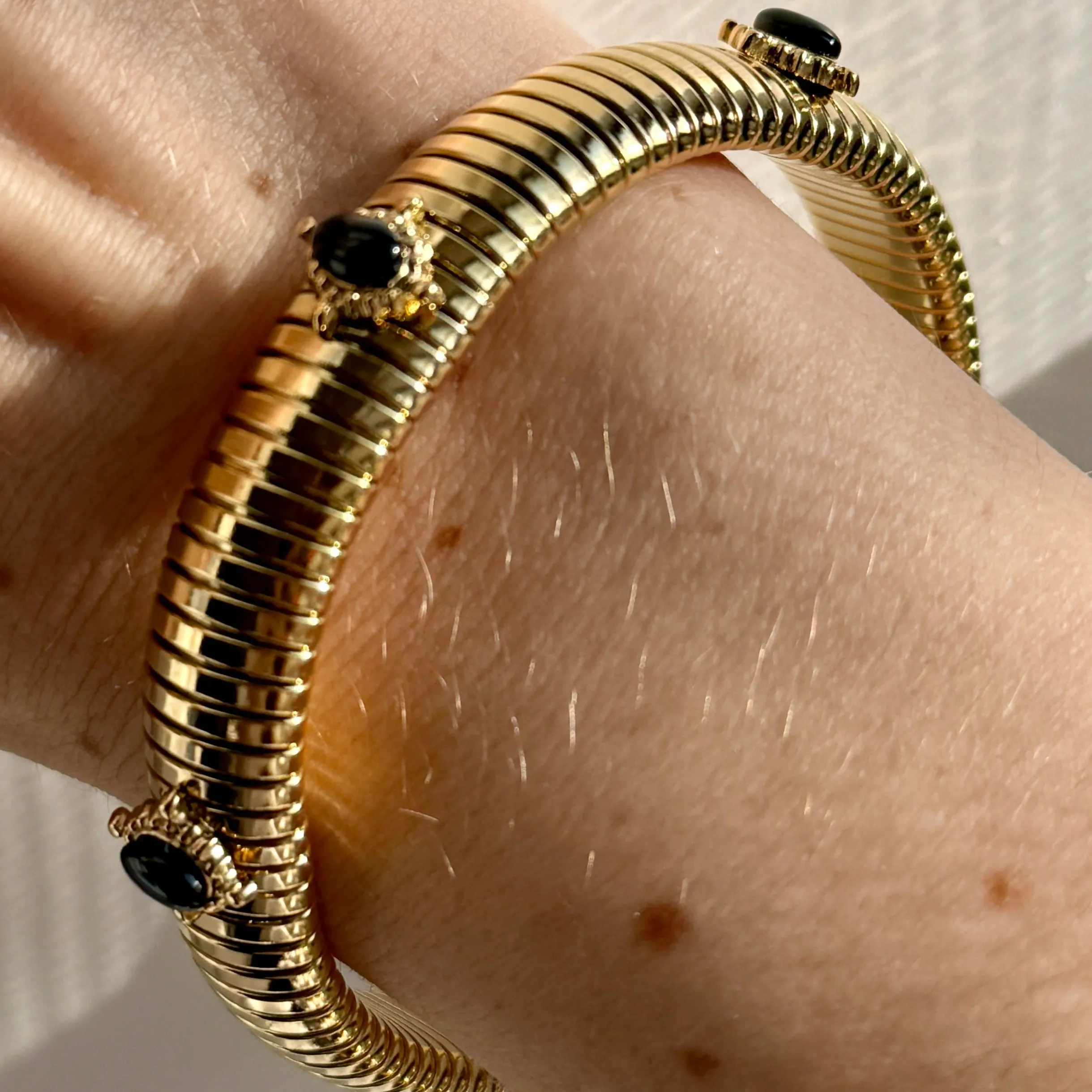 Small Onyx Stone Gold Omega Bracelet